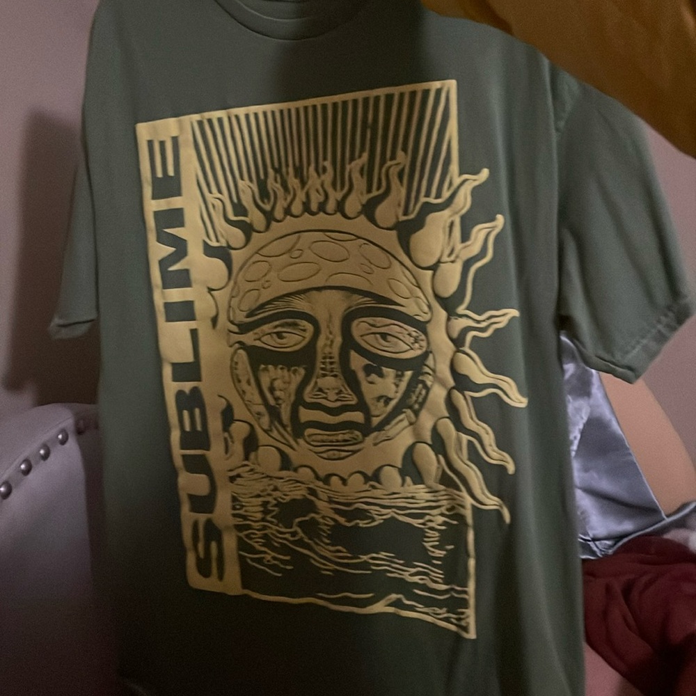 Green, yellow designed graphic tee, 100% cotton